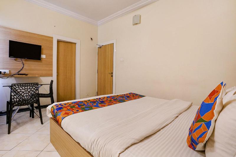 Fabhotel Heritage Palace image