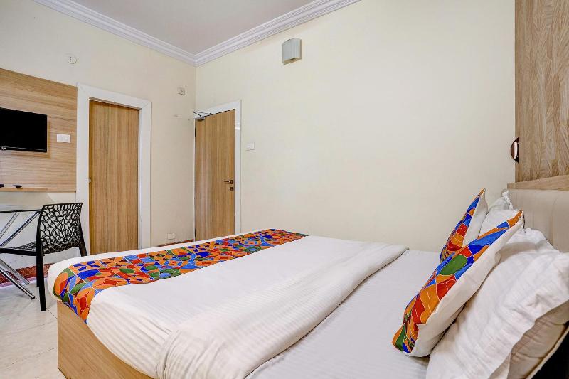Fabhotel Heritage Palace image