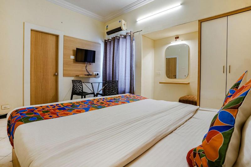 Fabhotel Heritage Palace image
