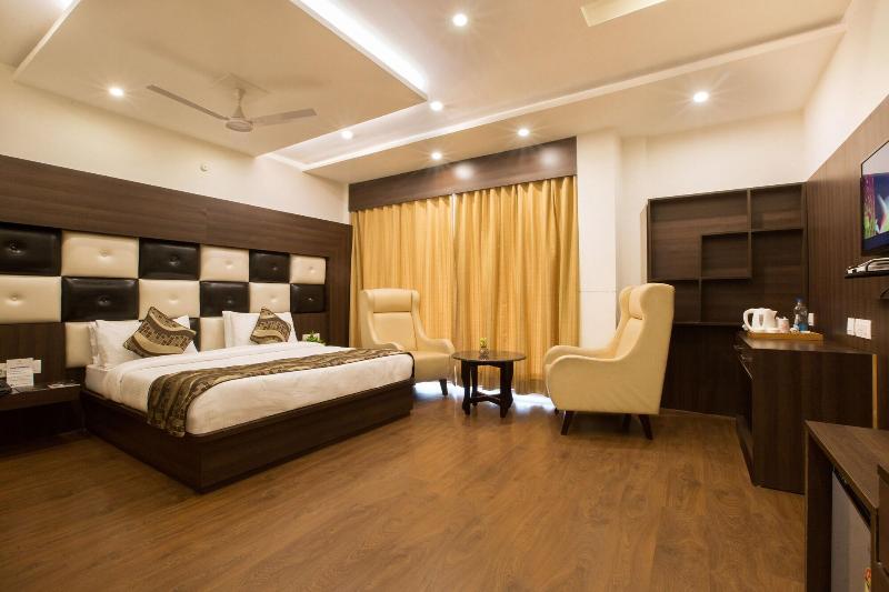Hotel Trinity Heights image