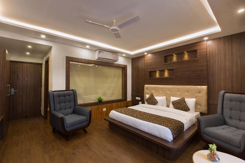 Hotel Trinity Heights image