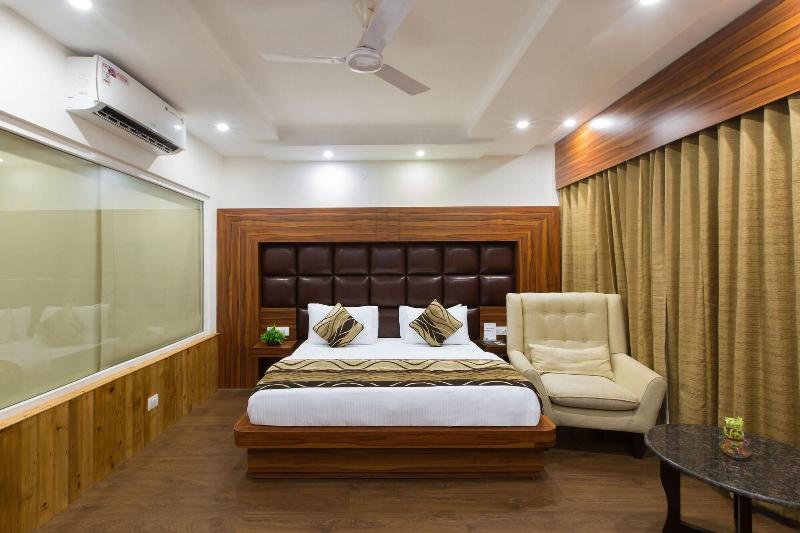 Hotel Trinity Heights image