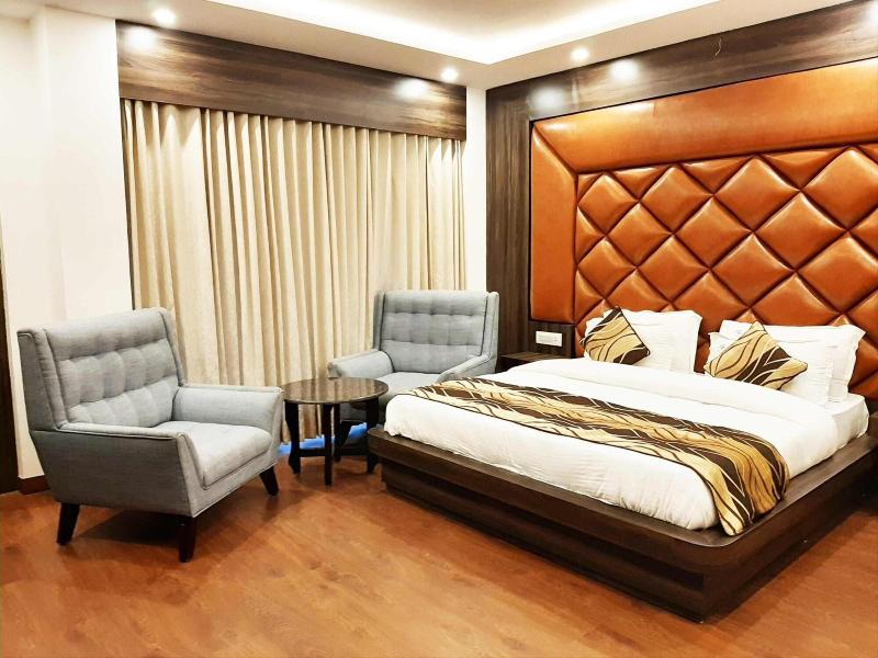 Hotel Trinity Heights image