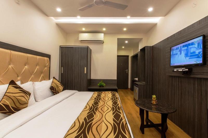 Hotel Trinity Heights image