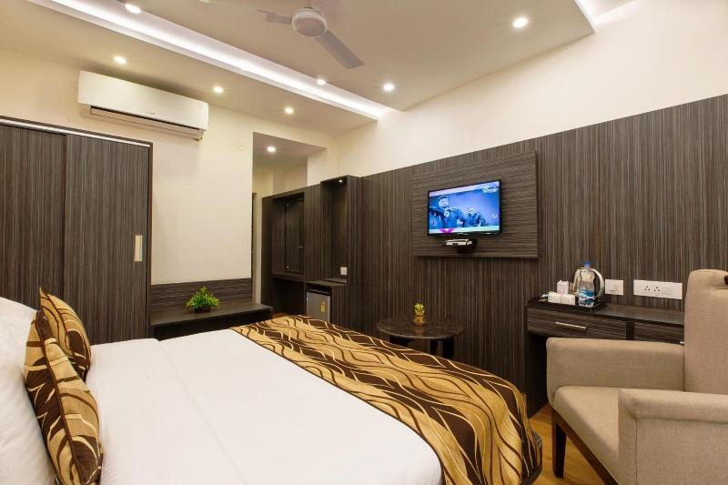 Hotel Trinity Heights image