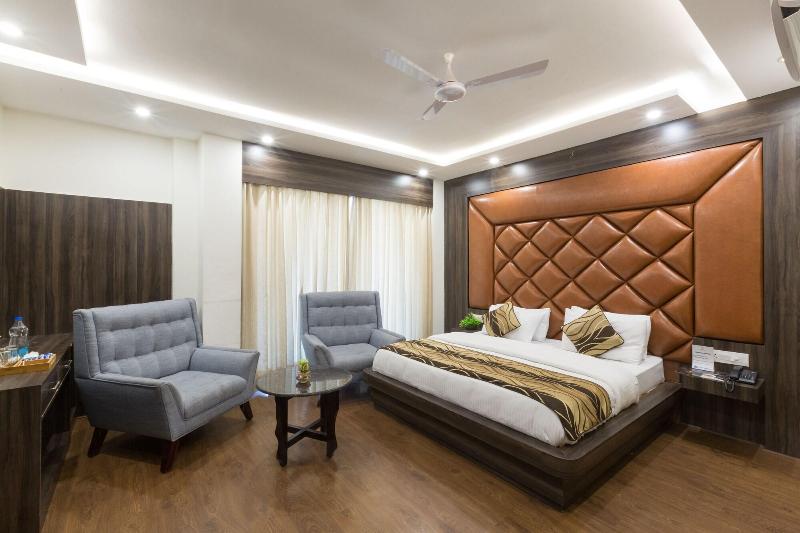 Hotel Trinity Heights image
