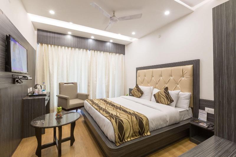 Hotel Trinity Heights image