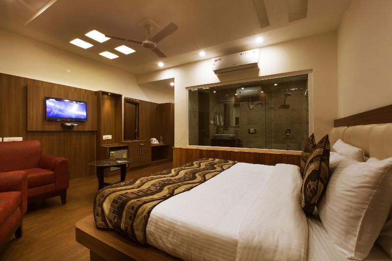 Hotel Trinity Heights image