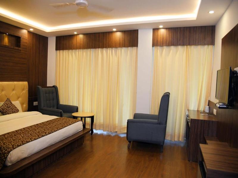 Hotel Trinity Heights image