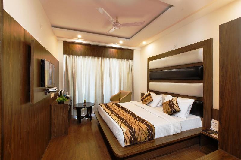 Hotel Trinity Heights image
