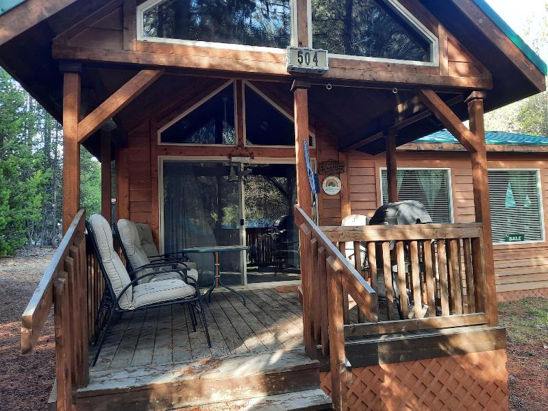 Willamette Pass Inn image