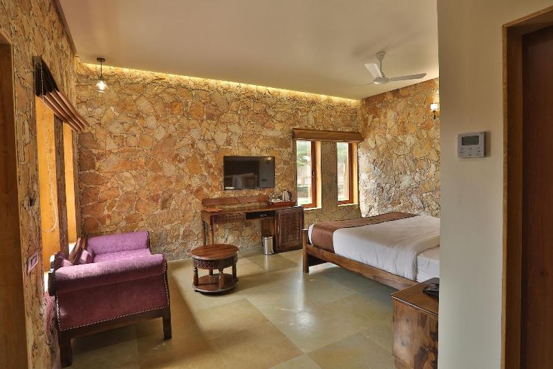 Vikrama Sarovar Portico Pavagadh image 4