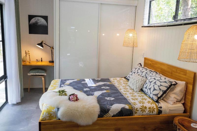 Airlie Beach Eco Cabins - Adults Only image