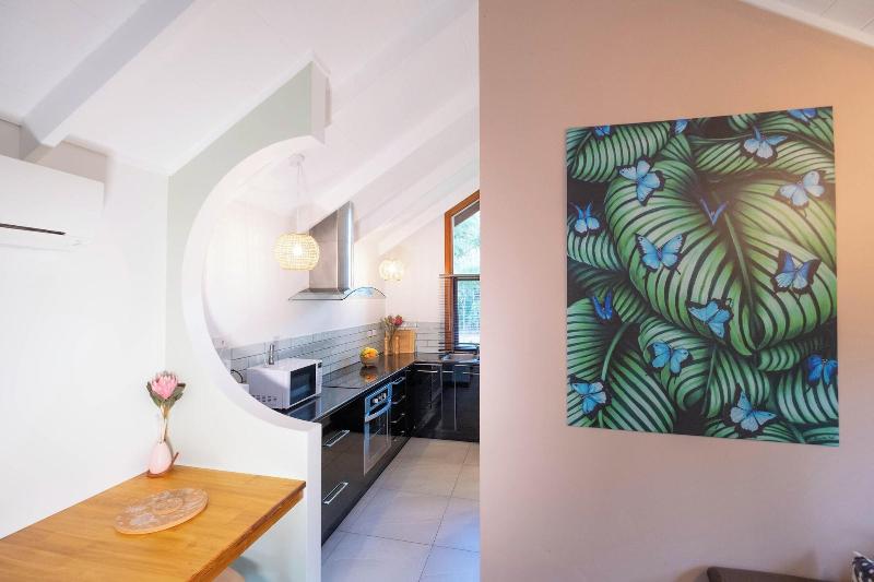 Airlie Beach Eco Cabins - Adults Only image