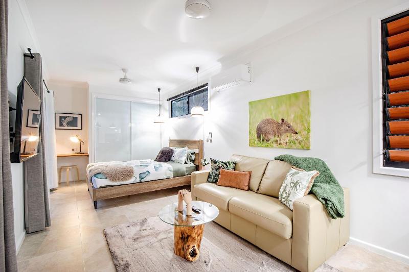Airlie Beach Eco Cabins - Adults Only image