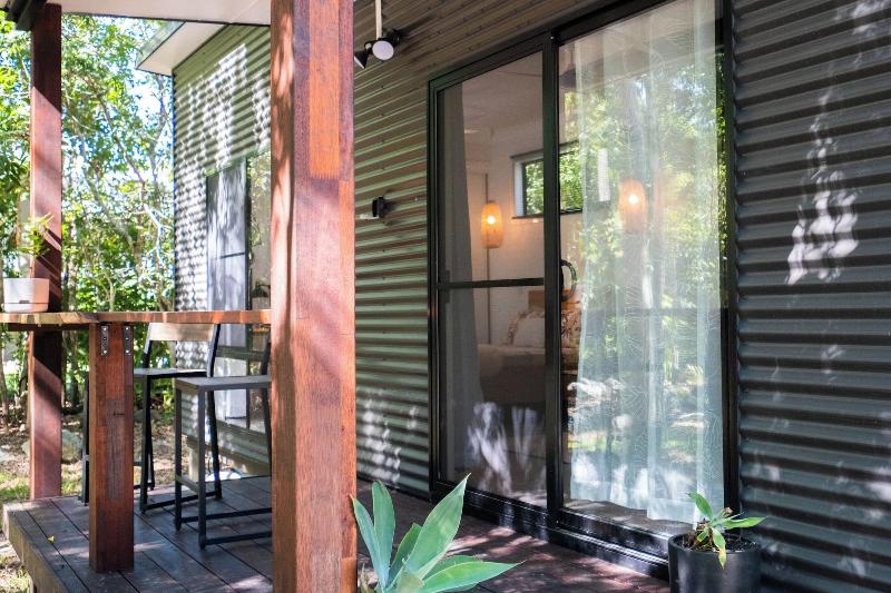 Airlie Beach Eco Cabins - Adults Only image