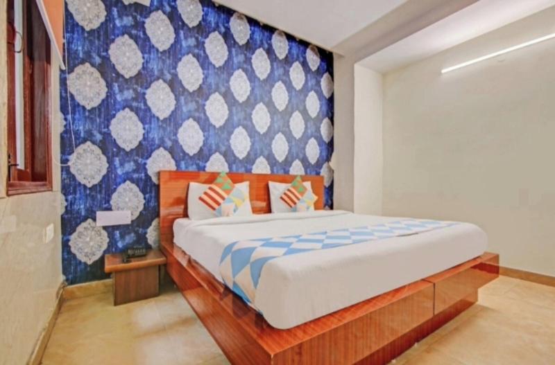 Amaira Hotels And Banquets image