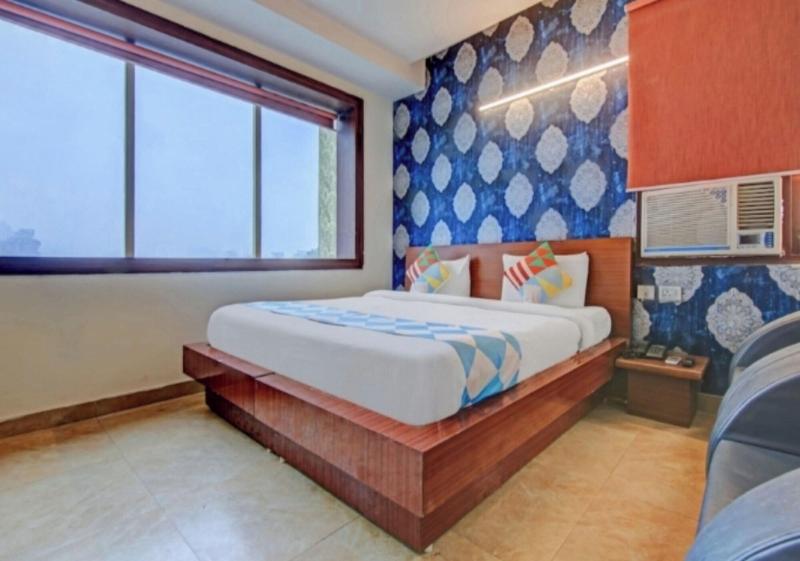 Amaira Hotels And Banquets image