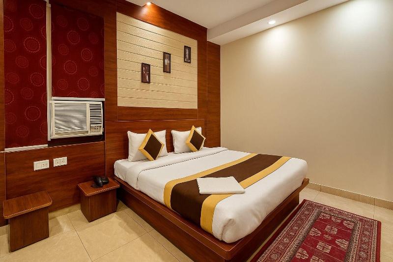 Amaira Hotels And Banquets image