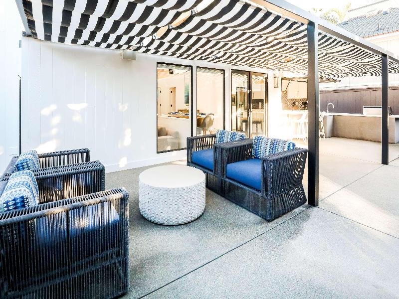Del Mar Beach Hotel image
