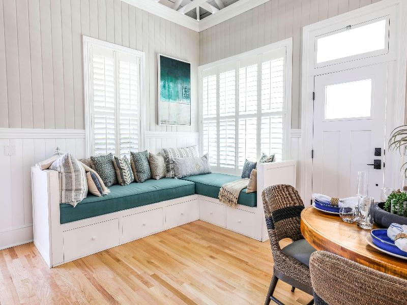 Del Mar Beach Hotel image