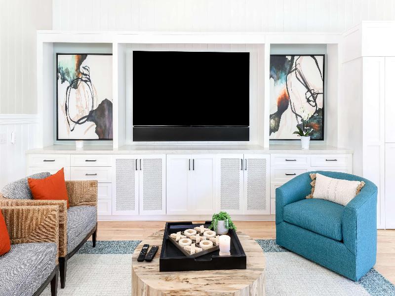 Del Mar Beach Hotel image