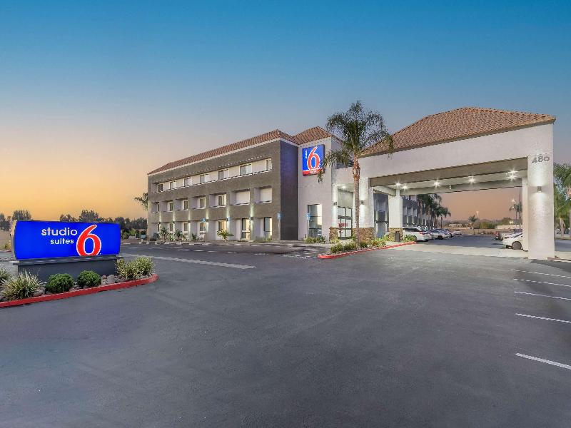 Studio 6 Suites Perris, Ca image