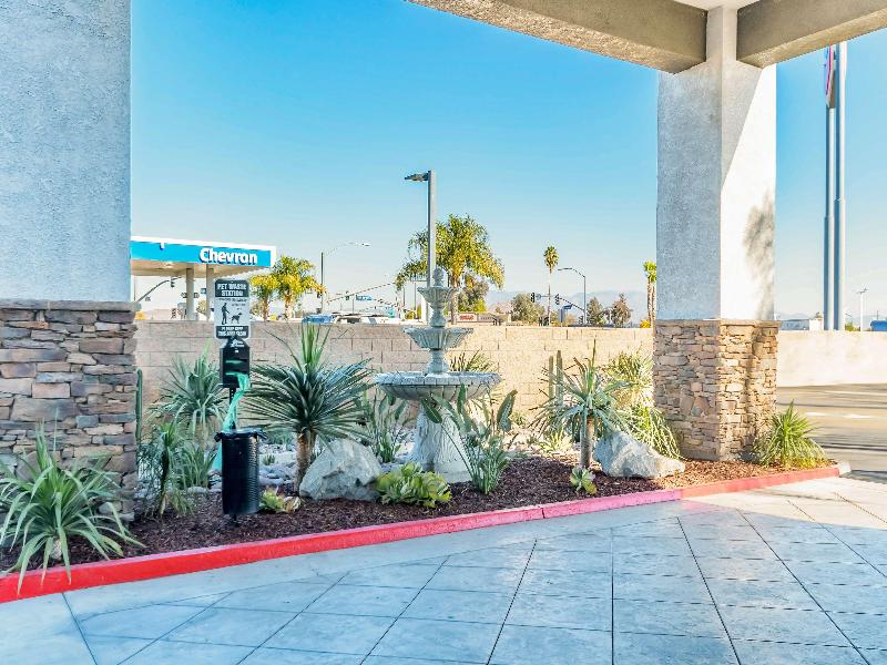Studio 6 Suites Perris, Ca image