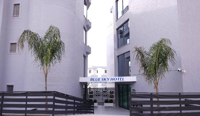 Hotel Blue Sky image