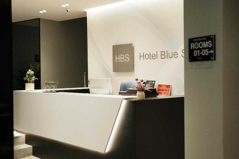 Hotel Blue Sky image