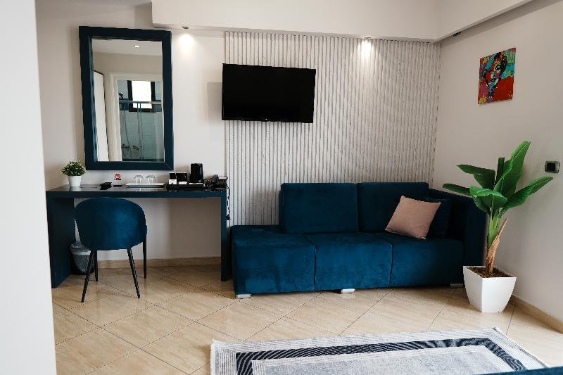 Hotel Blue Sky image
