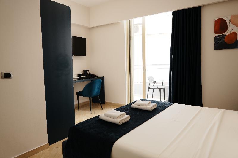 Hotel Blue Sky image