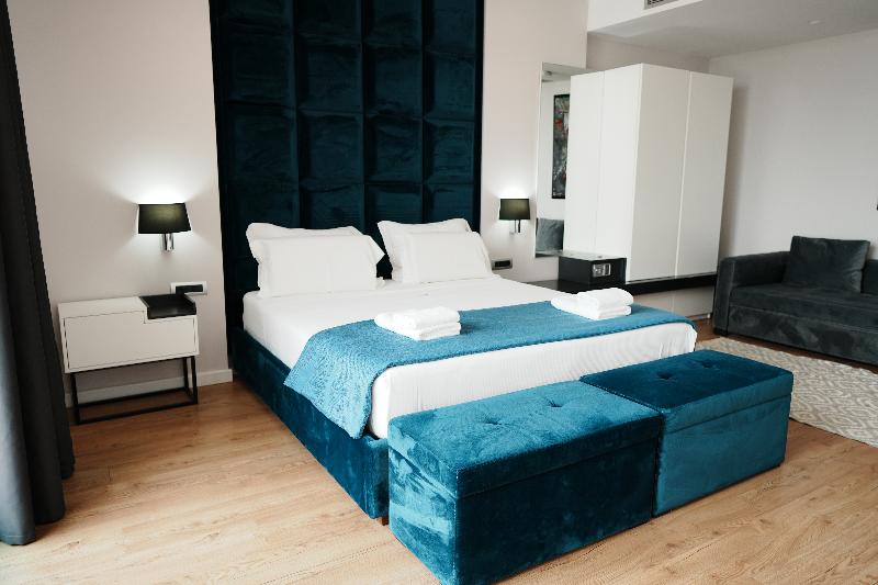 Hotel Blue Sky image