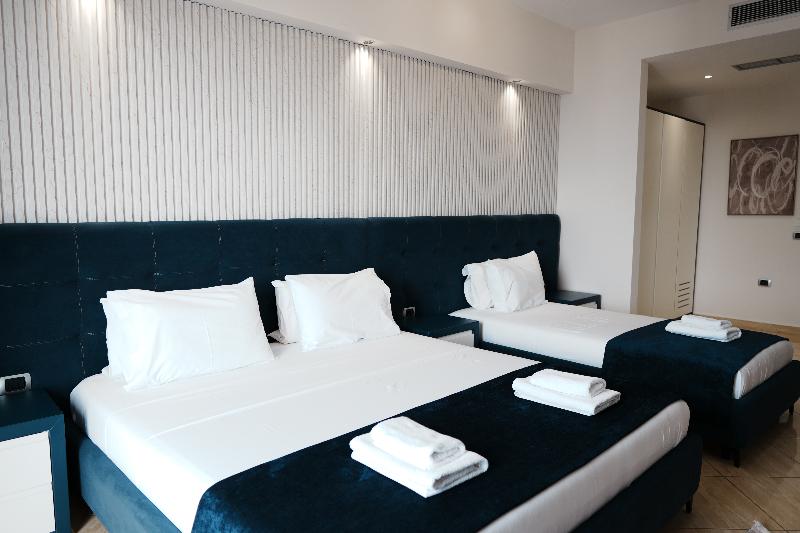 Hotel Blue Sky image