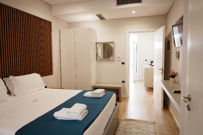 Hotel Blue Sky image