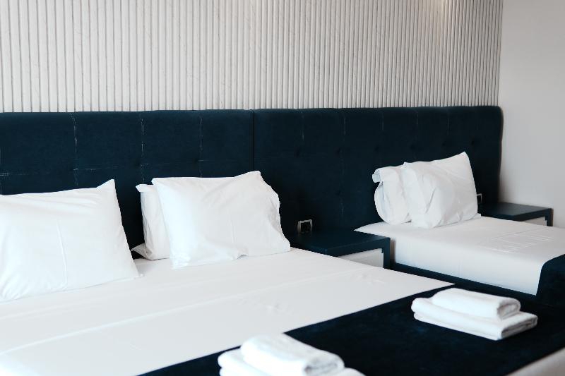 Hotel Blue Sky image