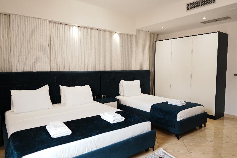 Hotel Blue Sky image