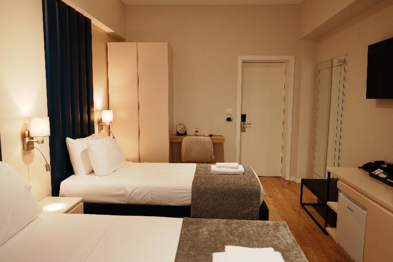 Hotel Blue Sky image