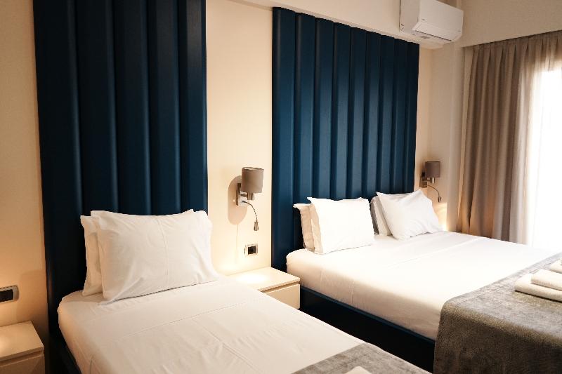Hotel Blue Sky image
