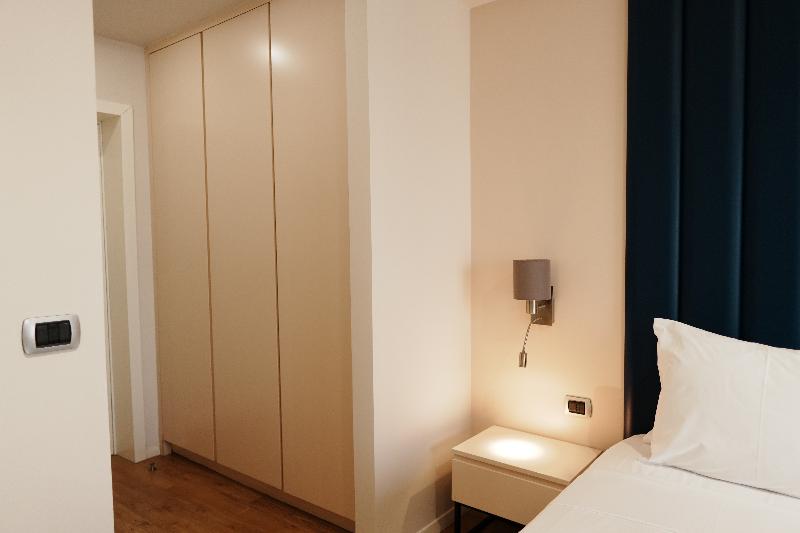 Hotel Blue Sky image