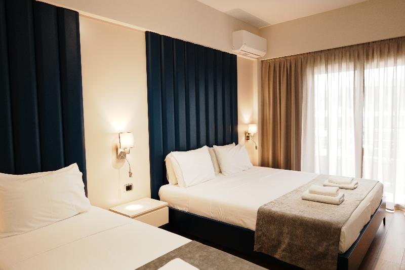 Hotel Blue Sky image