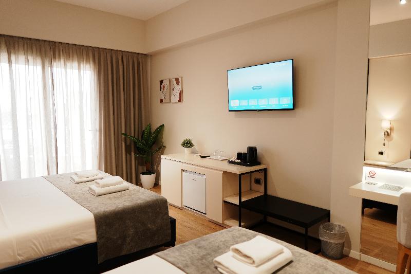 Hotel Blue Sky image
