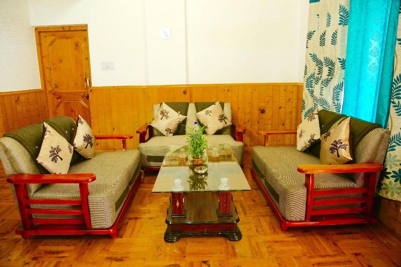 Hotel Rishi Palace image