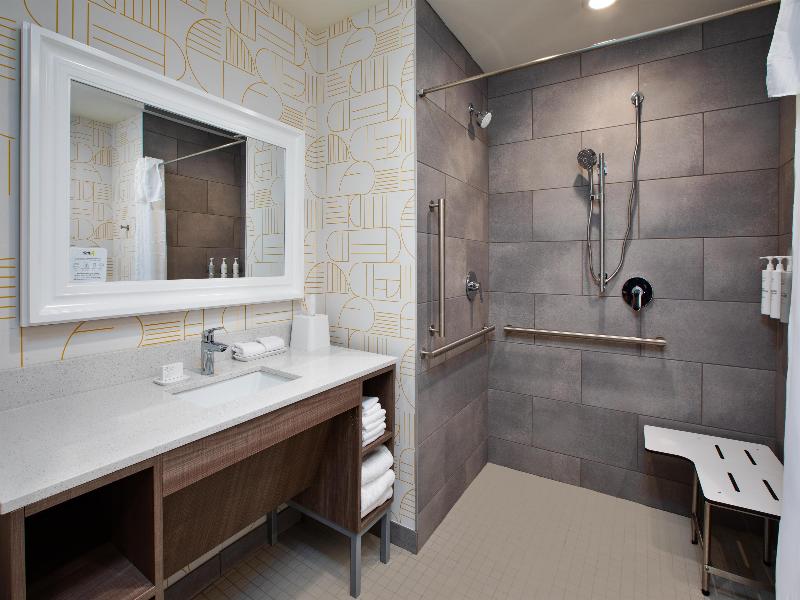 Home2 Suites by Hilton Traverse City image