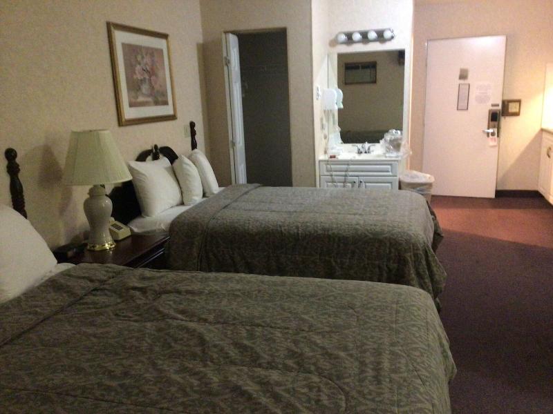 Colonial Brick Inn & Suites image