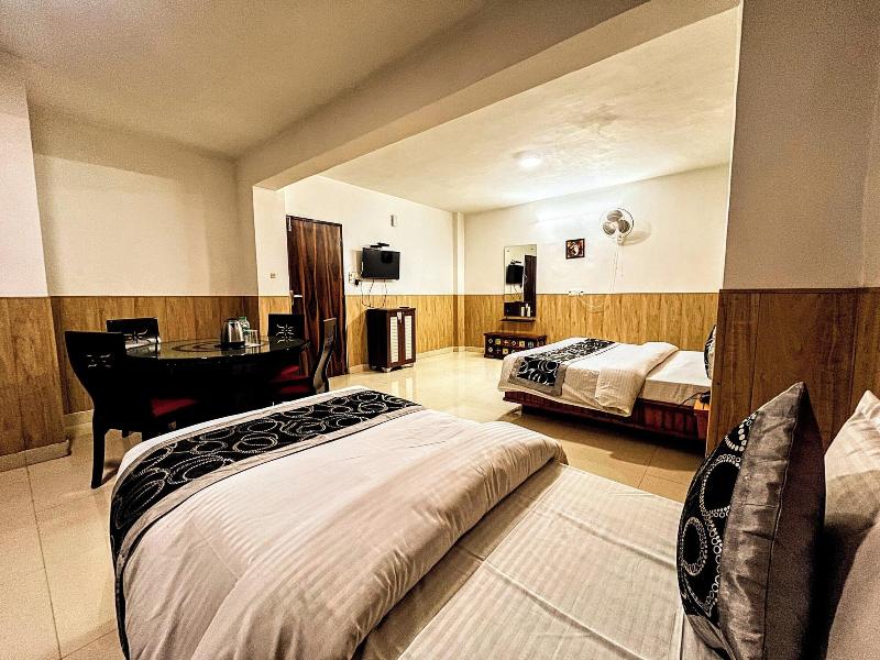 6th Element Cottages image