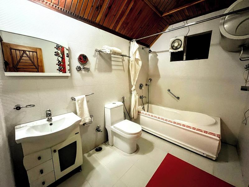6th Element Cottages image