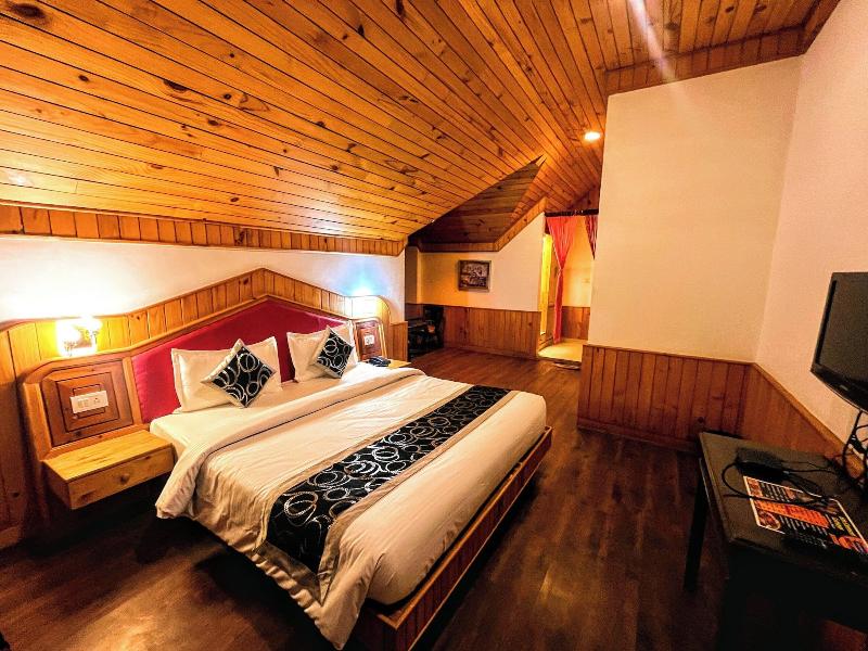 6th Element Cottages image