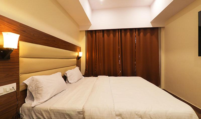 Fabhotel Blueark image