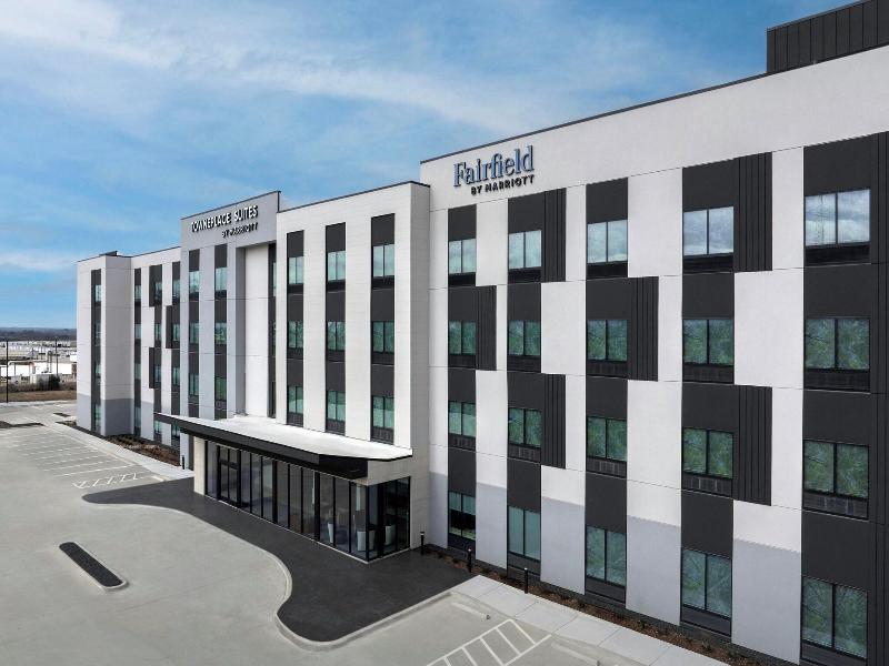Fairfield Inn & Suites By Marriott Paris image